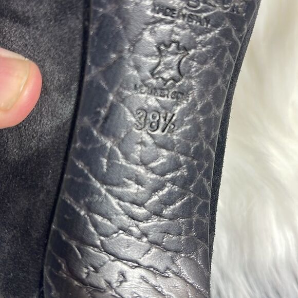 Pedro Garcia Black Suede Stiletto Heel Booties Sz 38.5/ US 6.5-7 - Picture 5 of 7